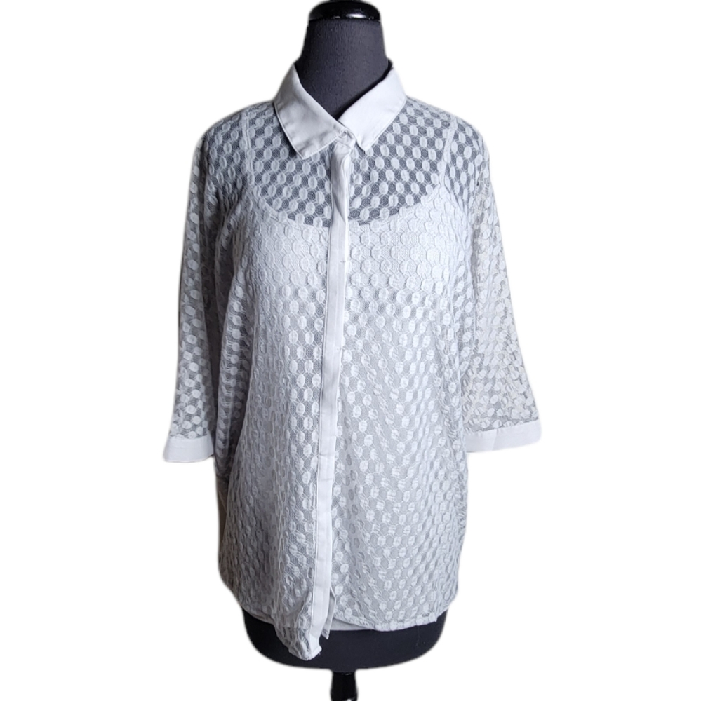 Yest gray mist lace button up top womens size 6 loose fit sheer with cami